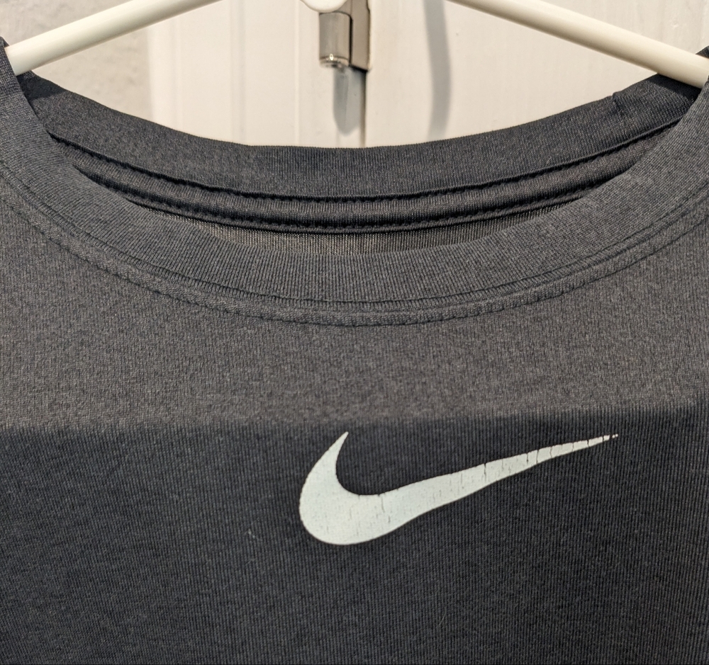 Nike Men's Darkish Gray New York Baseball T-Shirt - Picture 2 of 8